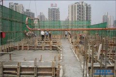 <b>建筑工程施工總承包資質標準分幾個等級</b>